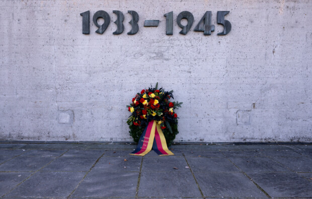 Kann man Menschheitsverbrechen hierarchisieren?