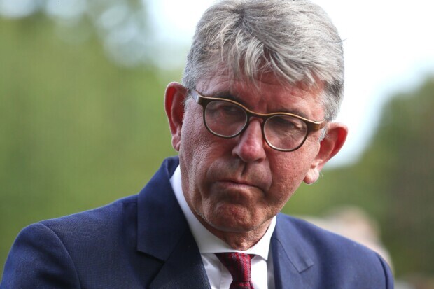 Ein Minister bietet seine Kabinettsmitglieder zur Miete an – der Fall des Wolfram Weimer