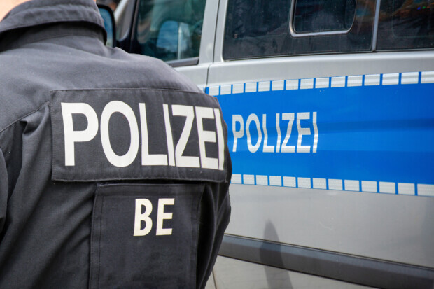 Türkische Gangster überschwemmen Europa mit Schusswaffen