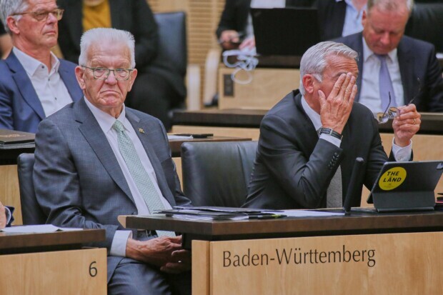 Panik im Autoland: Grüne bereuen 2035, CDU verkauft ein Gerücht als Wende