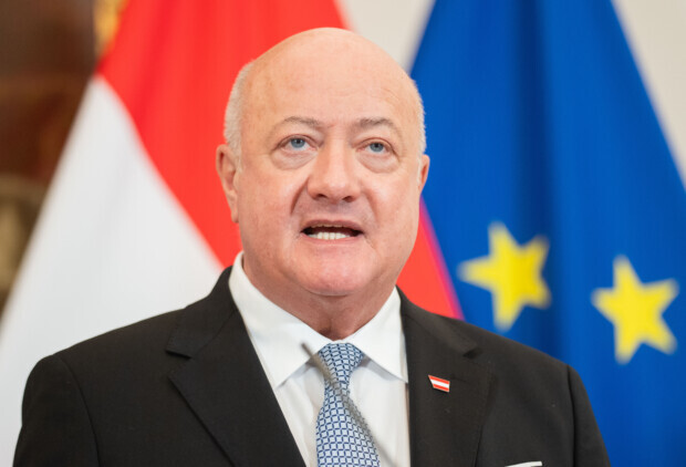 Wegspaltung Österreichs aus der EU? Niemals, sagt Kanzler Stocker