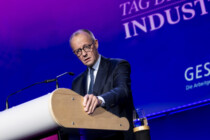 Merz: Unternehmerschelte am Tag der Metall- und Elektroindustrie