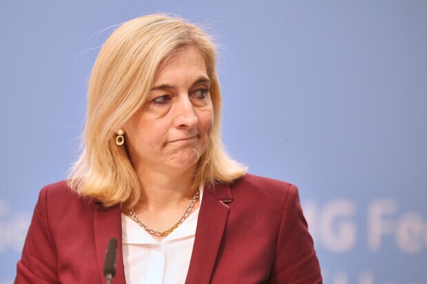 „Register der Ratlosigkeit“ – erste Kommission der Regierung Merz erweist sich als Nullnummer