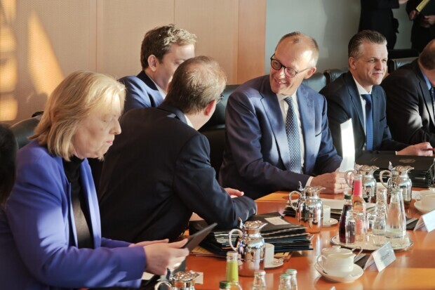 Wie die Bundesregierung ihr Feindbild pflegt