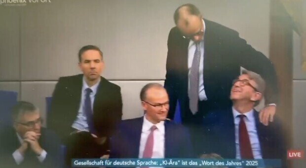 Beim Hochstapler-Gipfel 2026 wollen Weimers Minister-Amigos wieder anreisen