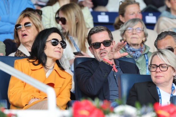 Drehtür-Republik Deutschland: Wie Ex-Minister, Förderprogramme und „Start-ups“ ineinandergreifen