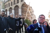 Syrien: Italiens Außenminister im Alltag, Deutsche Minister vor Trümmern