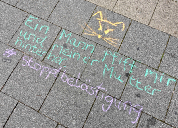 Catcalling versus Ehrenmord: Scheinmaßnahmen zum Frauenschutz