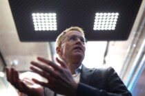 Wer spricht da eigentlich? Daniel Günther, die CDU und die Staatskanzlei