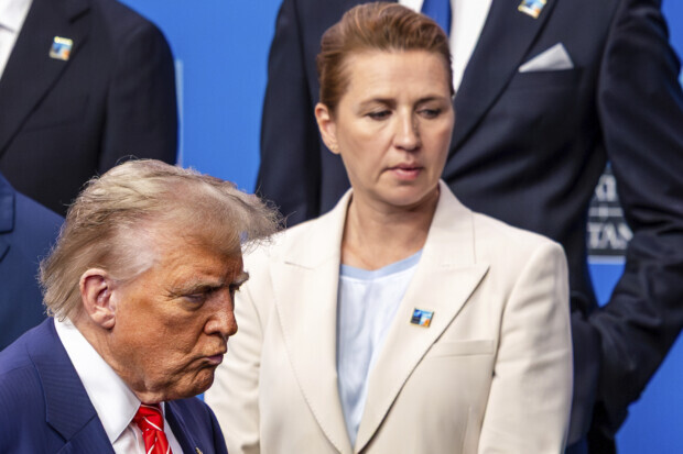 Amerika gegen Dänemark: privilegierte Desinformation