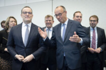 Es wird eine Personalrochade geben, weil es keine Personalrochade geben wird