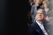 Bayern steigt aus Ludwig-Erhard-Gipfel aus – Weimer tritt Firmenanteile ab