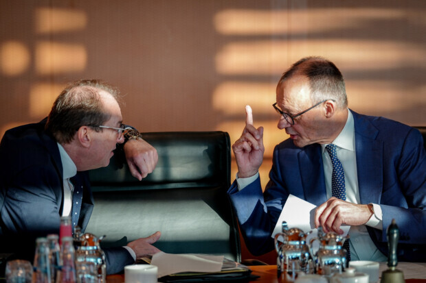 Der maue Migrationsknick: Wie Merz und Dobrindt die neue Welle verschlafen