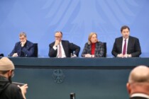 Der Koalitionsausschuss erklärt die Wirklichkeit zum Feind