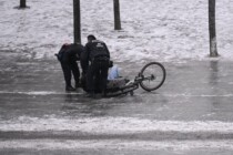 Berlin rutscht weg – oder der Irrsinn mit dem Streusalz