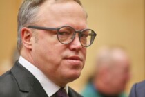 Nach Doktortitelentzug: Voigt trennt nicht zwischen Amt und Privatsache