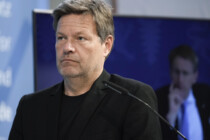 Rechnungshof zu Habecks Northvolt-Affäre: Wie „Politico“ der Wirklichkeit ein halbes Jahr hinterherhinkt