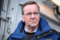 Leuchtturmprojekt der Marine gescheitert – Wann zieht der Verteidigungsminister die Reißleine?