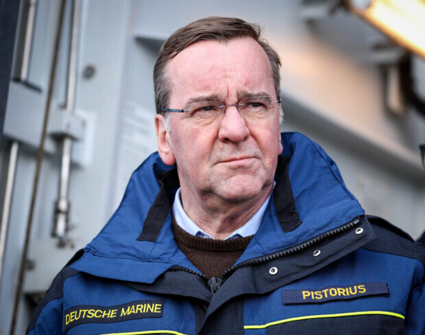 Leuchtturmprojekt der Marine gescheitert – Wann zieht der Verteidigungsminister die Reißleine?