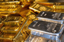 Gold und Silber auf der Achterbahn