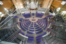 Selbstbedienung im Bundestag: Vetternwirtschaft, Schlupflöcher, Schweigen