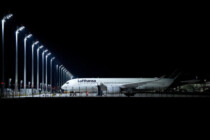 Eventuelle rechtliche Möglichkeiten für im Flugzeug eingesperrte Passagiere