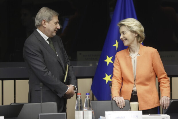 Belgische Polizei durchsucht EU-Kommission – Verdacht auf Unregelmäßigkeiten bei Immobilienverkauf