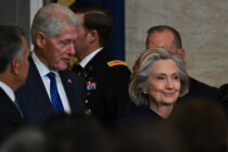 Kapitulation der Clintons: Nun doch Aussage im Epstein-Untersuchungsausschuss