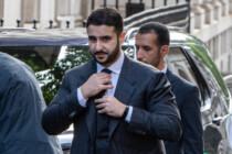 Ist Trump always chickens out (Taco) im Iran zugange?