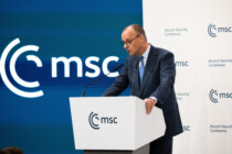 Münchner Sicherheitskonferenz: kein Wintermärchen, eher Kindskopf-Komödie