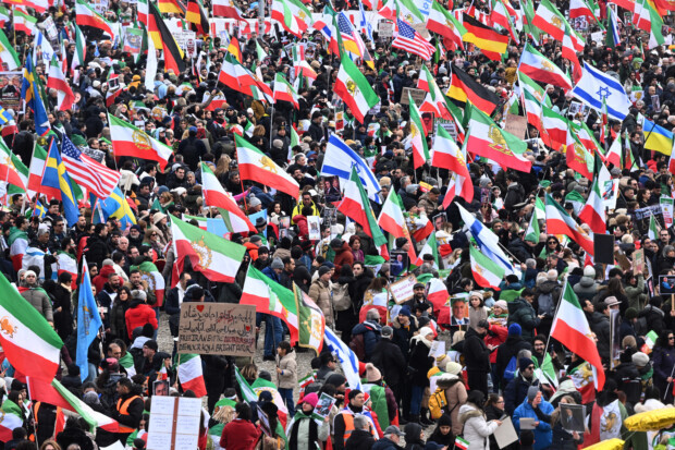 250.000 Menschen in München gegen Irans Mullah Regime