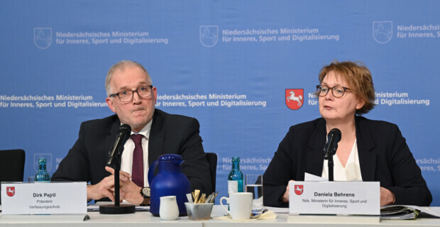 Wie politisch gewünscht: AfD in Niedersachsen gesichert rechtsextremistisch