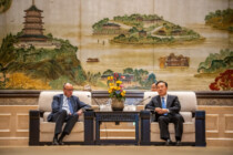 Wenn der Rückflug das Reiseziel ist: Merz beendet China-Reise