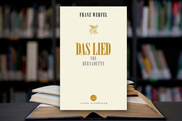 Wo Wunder geschehen und zertifiziert werden – ein großer Roman über einen schrägen Ort