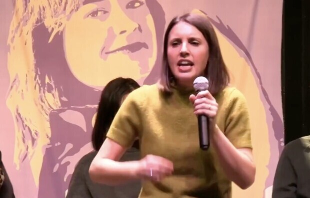 Spanien: Ex-Ministerin Montero bejubelt Legalisierung Illegaler und freut sich über „Bevölkerungsaustausch“