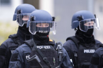 Friedrich Merz, die Hells Angels und die Klarnamenpflicht