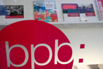 Die BpB bekommt eine Doppelspitze – und bleibt aller Voraussicht nach eine „linksgrüne Vorfeldorganisation“