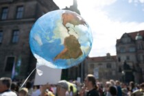 Halleluja, lasst uns die Erde retten