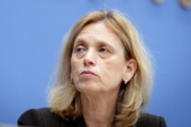 Karin Prien will Familien steuerlich deutlich stärker belasten