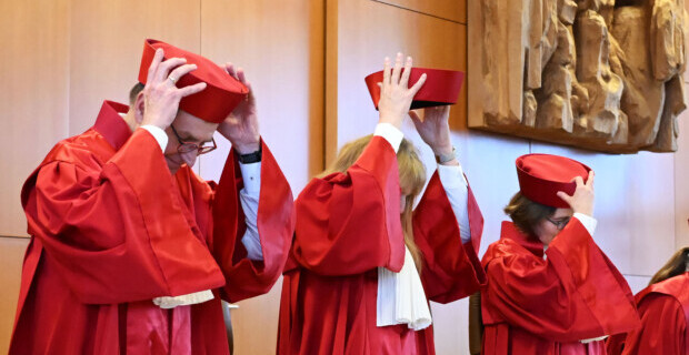 Deutsche Gerichte verkennen die „Bedeutung und Tragweite des Grundrechts auf Meinungsfreiheit“