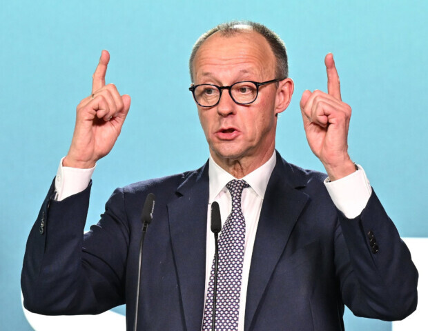 Karneval in Volkmarsen: Löst Friedrich Merz Jan Böhmermann ab?