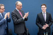 Die drei Chancen des Manuel Hagel: Wahlen, Farce, oder Spiele für viele?