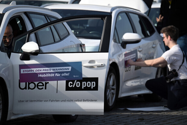 Gegen Uber und Bolt: Stadt Köln will Preisvorteile aushebeln