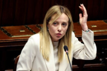 Spritkosten: Meloni macht’s vor, Merz schaut zu