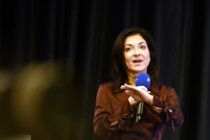 Abstruses Pingpongspiel zwischen Politik und Medien