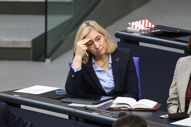 Die Gesundheitskassen sind geplündert – und der Raubzug geht weiter