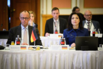 Wirren vor der Wende: Am Ende der Krise warten nationalkonservative Koalitionen