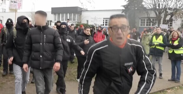 „DGB hetzt Mob auf TE-Kamera-Team“