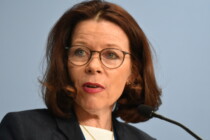 „Wir brauchen eine konsequente Linie gegen jede Form der Kommerzialisierung von Schwangerschaft und Kind.“