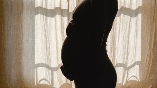 Menschenhandel und Ausbeutung: Leihmutterschaft im Fokus